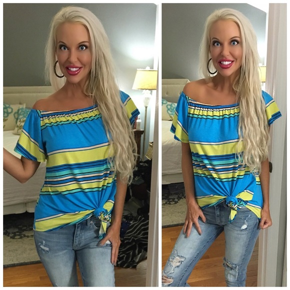 Tops - 🛍On/Off Shoulder Ruffle Front Tie Striped Top!